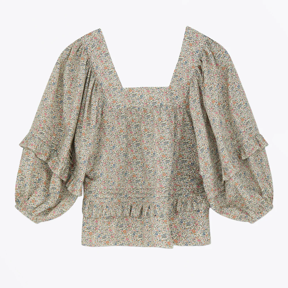 Women's Skall Studio T-Shirts & Tops